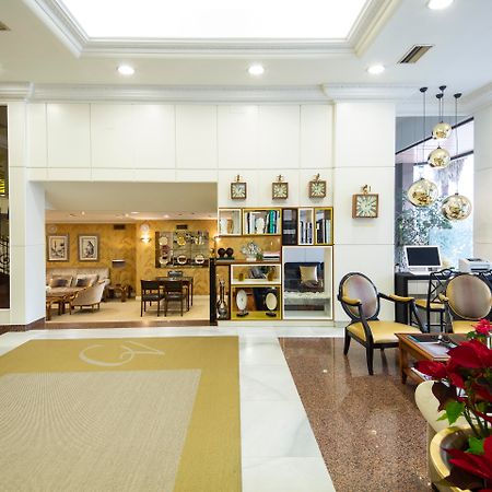 Hotel Ciudad De Виго Екстериор снимка
