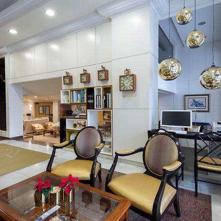 Hotel Ciudad De Виго Екстериор снимка