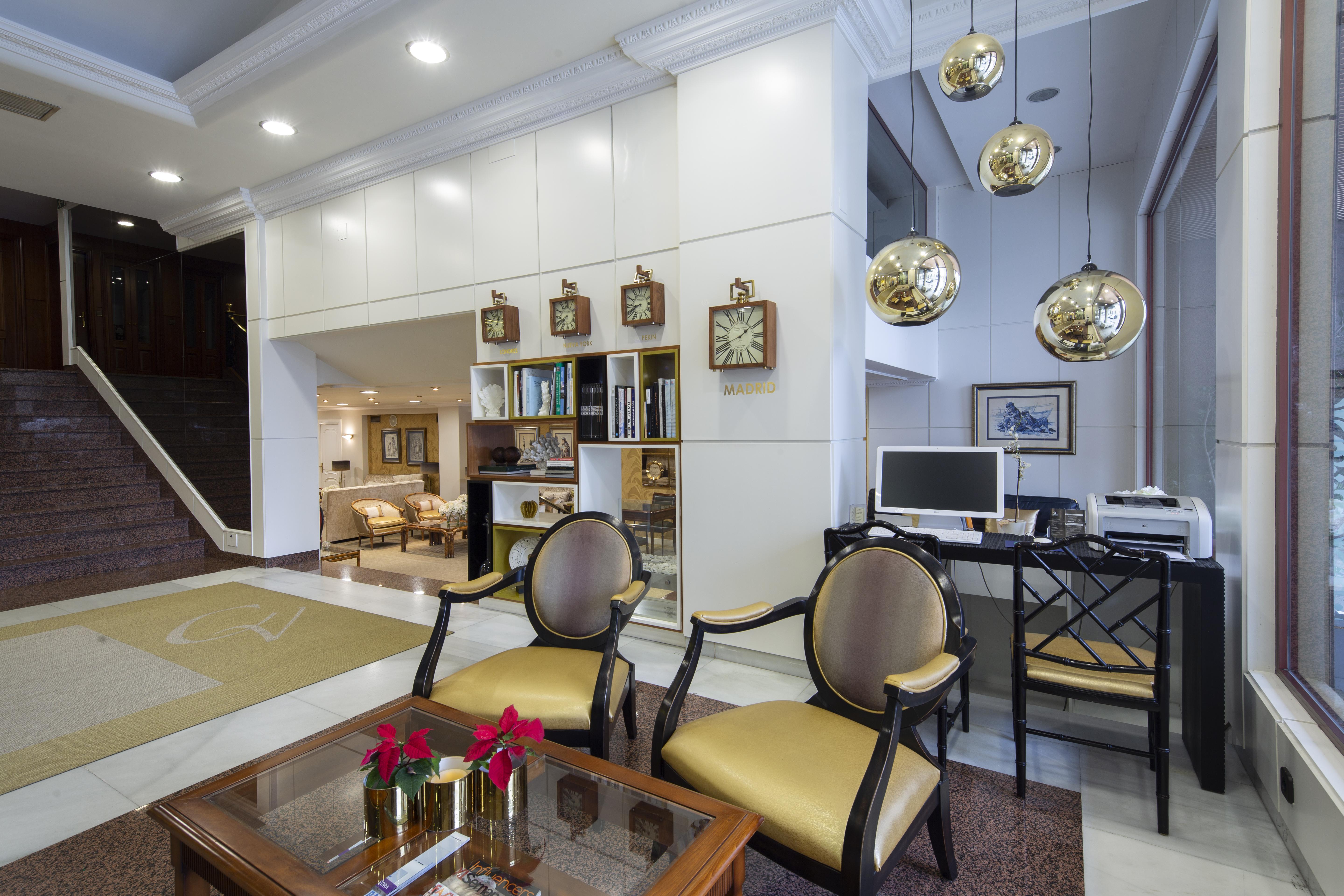 Hotel Ciudad De Виго Екстериор снимка