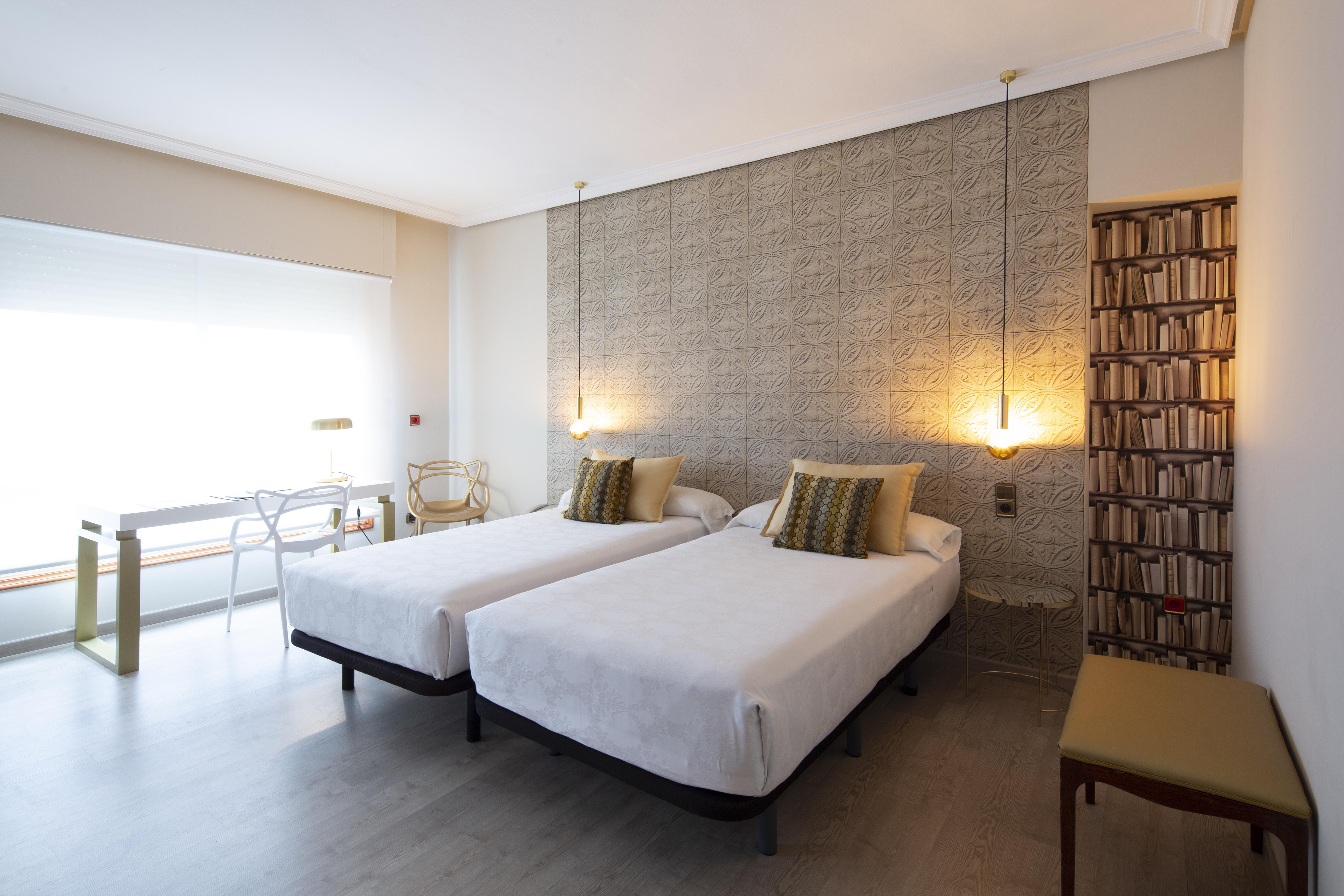 Hotel Ciudad De Виго Екстериор снимка
