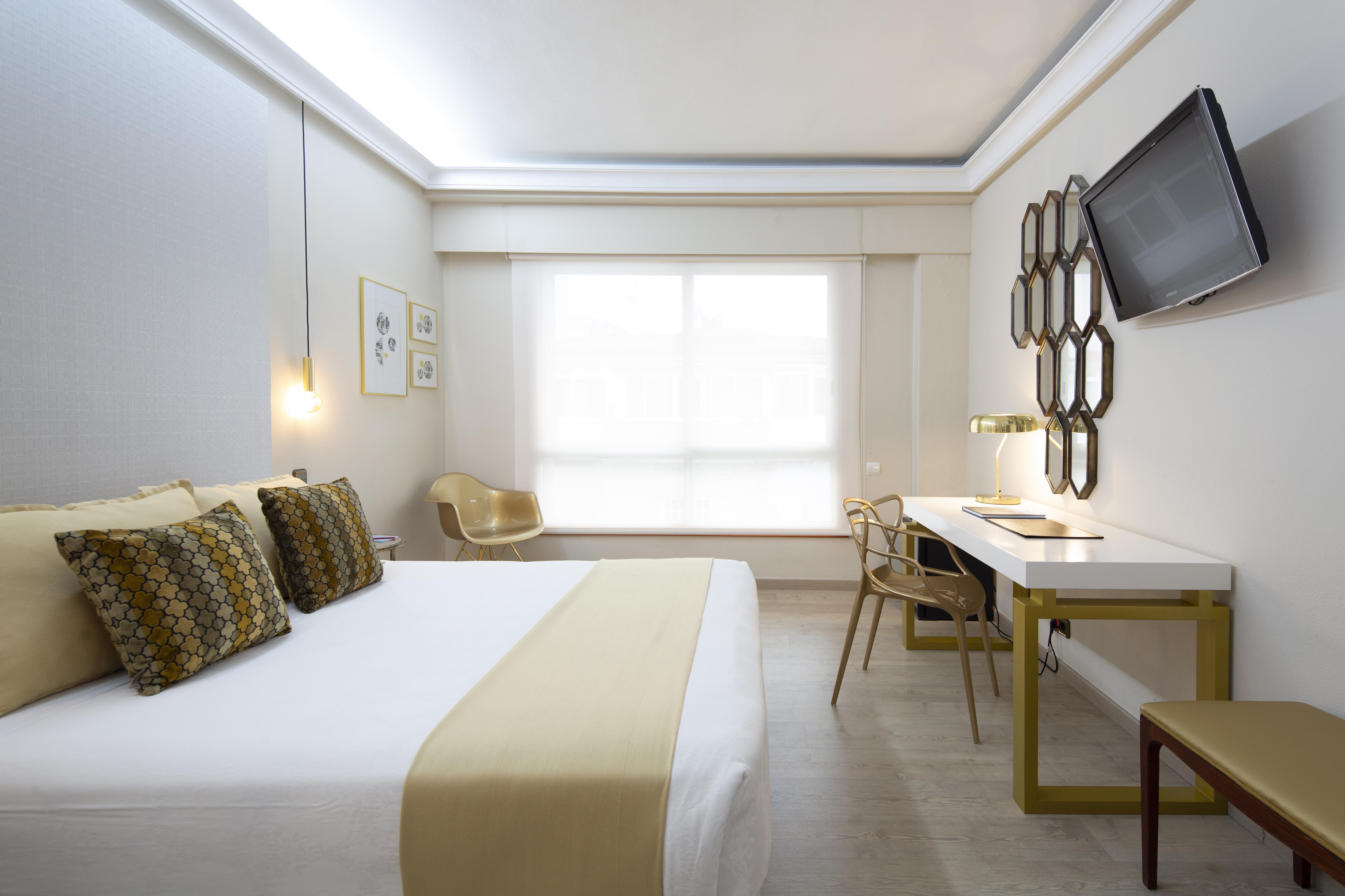 Hotel Ciudad De Виго Екстериор снимка