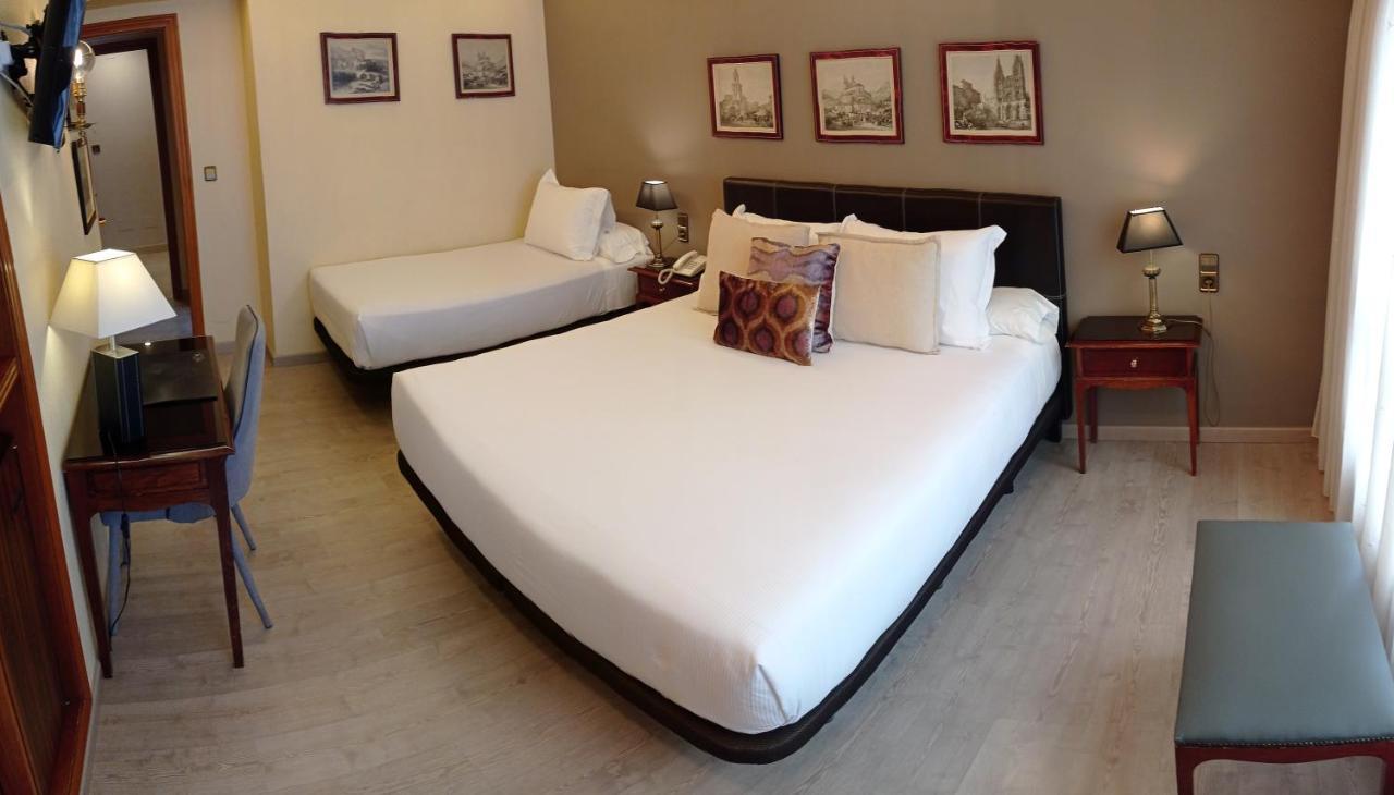 Hotel Ciudad De Виго Екстериор снимка