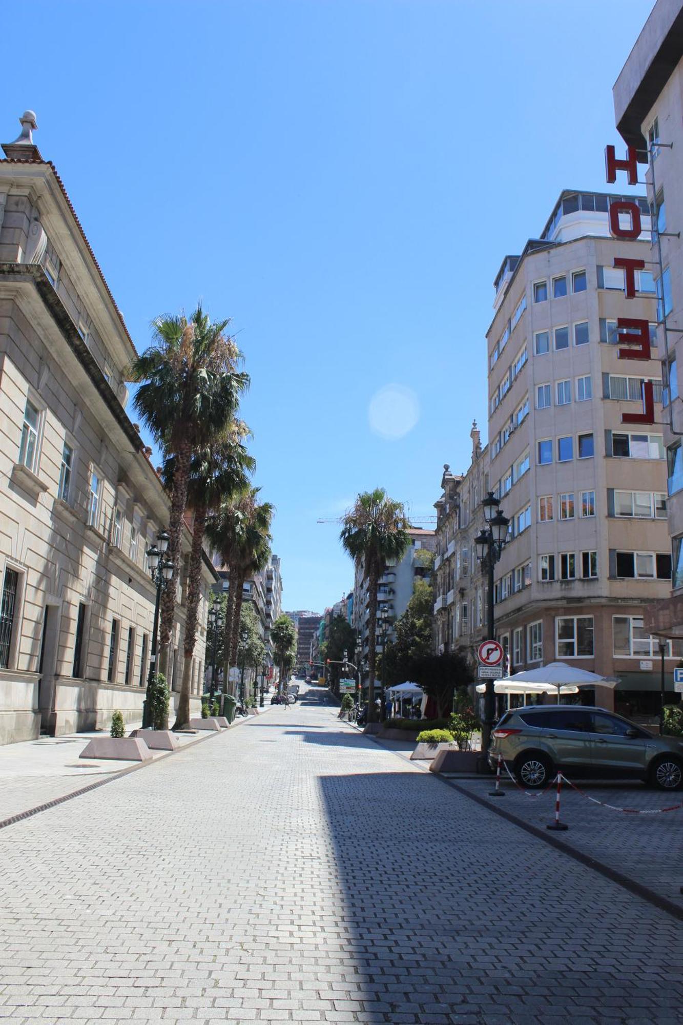 Hotel Ciudad De Виго Екстериор снимка