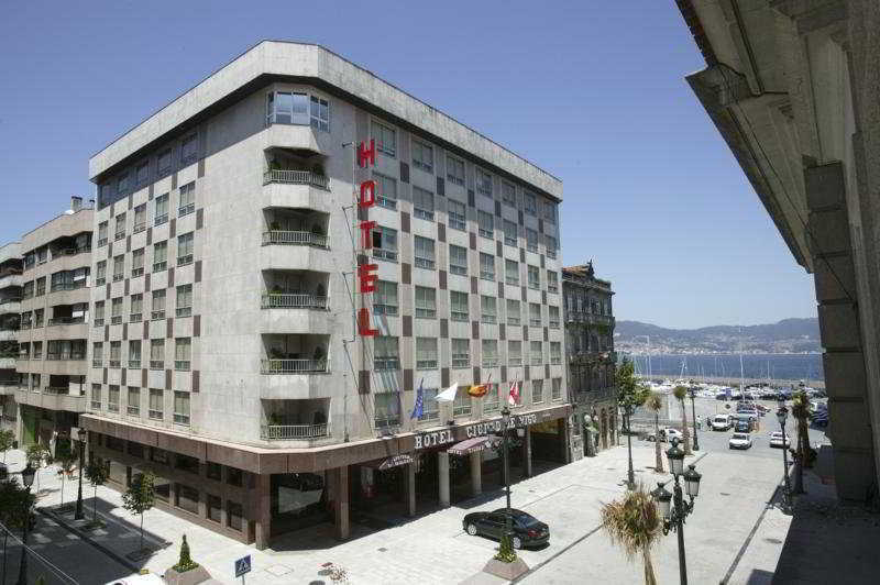 Hotel Ciudad De Виго Екстериор снимка