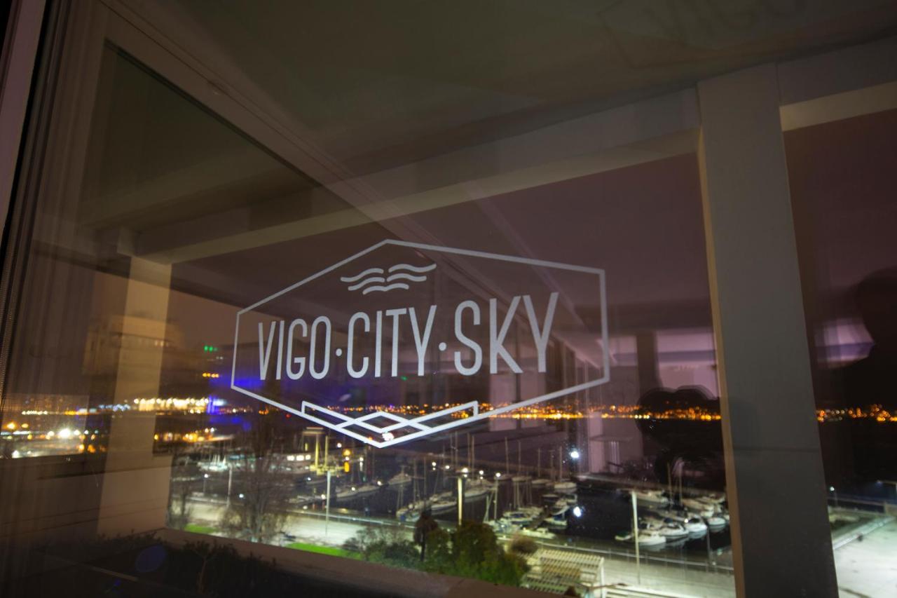 Hotel Ciudad De Виго Екстериор снимка